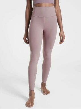 Athleta Mauve Ultra High Rise Elation 7/8 Leggings SIZE S